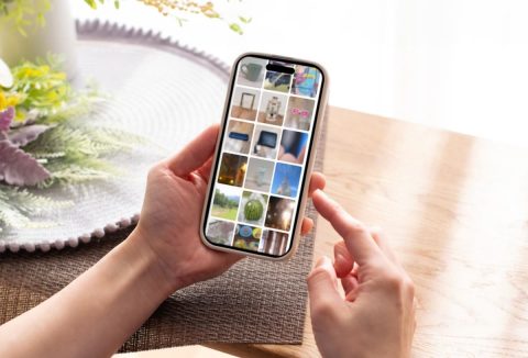 娘がスマホの容量不足で「写真を消したくない」と言っています。追加のクラウド料金を毎月払うくらいなら、本体容量の大きい機種にしたほうが安いのでしょうか？