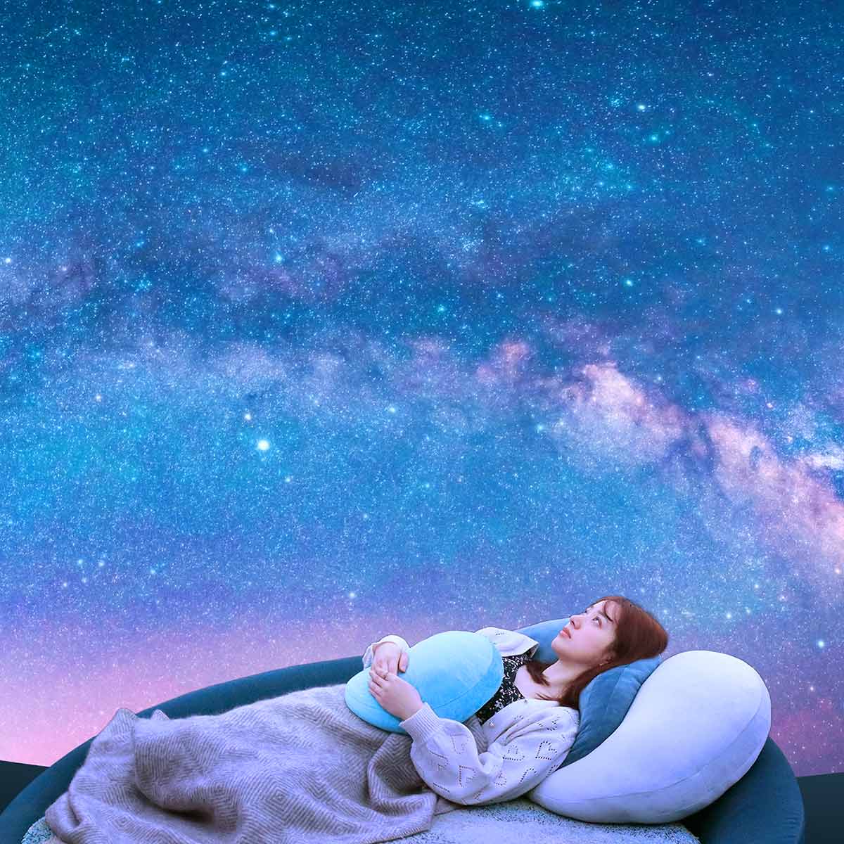 星空に抱かれて極上の熟睡体験。プラネタリウムで「熟睡プラ寝たリウム」開催