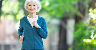 《1カ月で4キロ減！》ダイエットのプロに聞いた！簡単すぎる「太らない歩き方」の特徴3つ