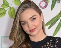 神スタイルの豪人気モデル、 “ウザい”元夫と「定期的に会っている」。現在の関係性明かし反響呼ぶ