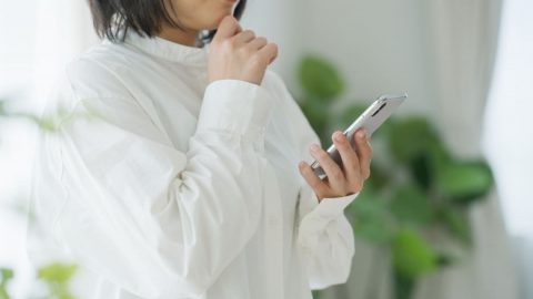 チケット予約で「システム利用料・発券手数料・先行サービス料」など“5種の手数料・1000円”も徴収された！「さすがに理不尽」と感じますが、本当に必要なんですか!? 大量手数料の裏事情とは