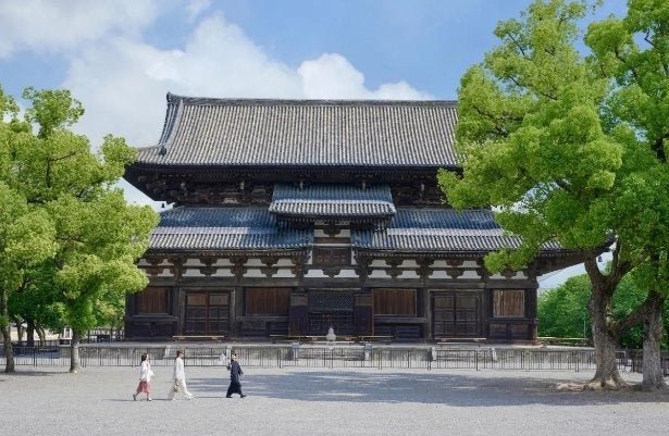 京都にある星野リゾート3施設で「早朝暑気払いツアー」がスタート。夏の酷暑と混雑を避ける京都観光とは？