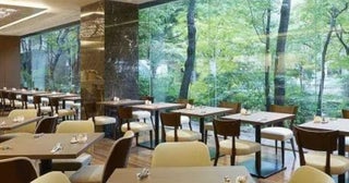 3,000円台でかなう！新宿のおひとりさまご褒美ランチ5選。ホテルランチやカウンター席で贅沢時間