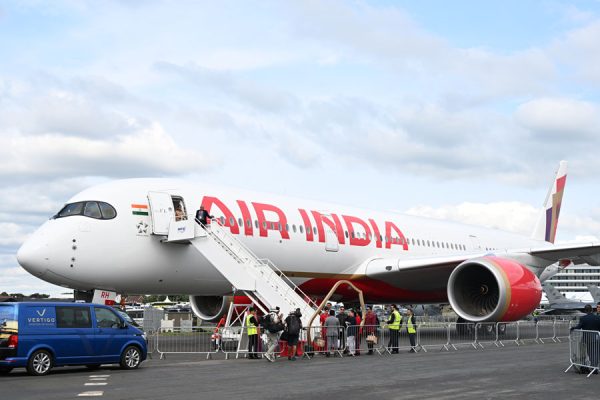 エア・インディア、パナソニック・アビオニクスを機内エンタメシステムのMROプロバイダーに選定