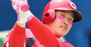 緒方孝市は小園海斗、２人の外国人の活躍を称賛一方で広島・野手陣の昨季から残る課題も指摘した