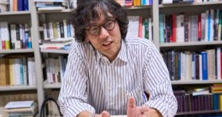 「住宅ローンは諸悪の根源」経済思想家・斎藤幸平がバッサリ。タワマン購入者も“真の負け組”と語るワケ