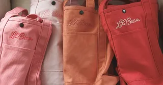 あの「L.L.Bean」のトートバッグが“ちょっと小さく”なって登場！便利なポケット付きだからデイリー使いにも◎