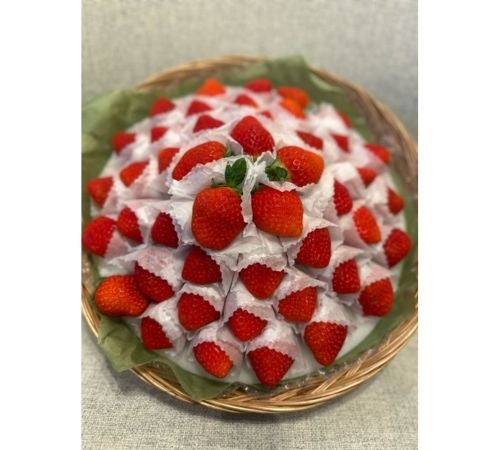  研ナオコ、浜田雅功＆小川菜摘夫妻からの豪華いちごに大喜び 