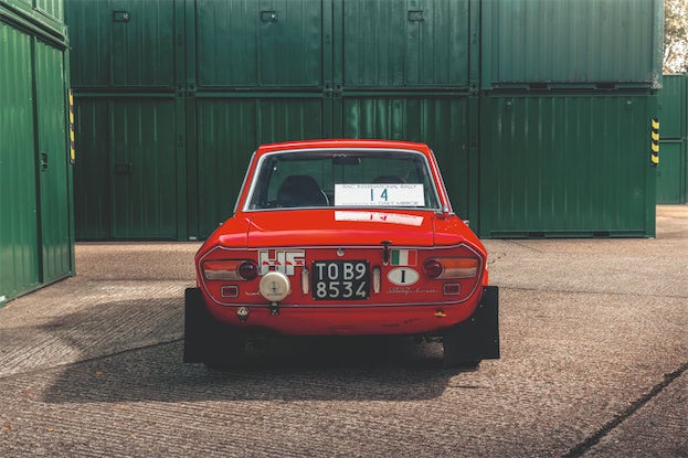 ラリー史の「走る金字塔」に試乗｜ランチアの伝説はここから始まった【後編】