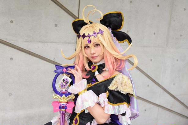 「名探偵プリキュア！」“キュアアルカナ・シャドウ”自作コスプレ「衣装一式は4日で制作しました」＜ニコニコ超会議＞