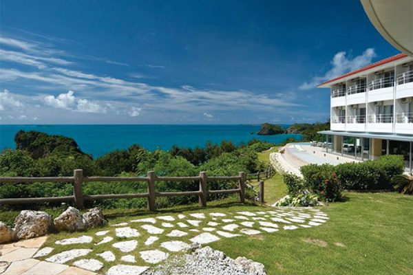 Karakami HOTELS＆RESORTS、ホテル浜比嘉島リゾートを取得