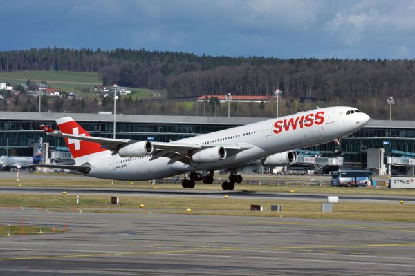 スイス、東京/成田〜チューリッヒ線の運航継続冬スケジュールも週5往復