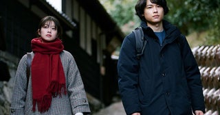 松村北斗×今田美桜『白鳥とコウモリ』“禁断のバディ”誕生の瞬間を捉えた本編映像が解禁