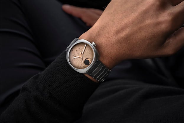 H.モーザー、地球と宇宙の出会いから生まれた新作｜ストリームライナー・パーペチュアルムーン コンセプト メテオライト