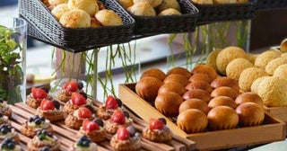 パン好き必見！東京都内のパン食べ放題ランチ3選。自家製粉のパンやこだわりのオープンサンド、時間無制限も