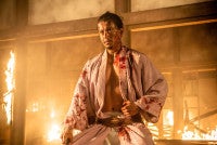 『豊臣兄弟！』“信長”小栗旬、本能寺で壮絶な最期「圧巻」「ロスだよ…」称賛続々“ノー敦盛”に驚きの声も（ネタバレあり）