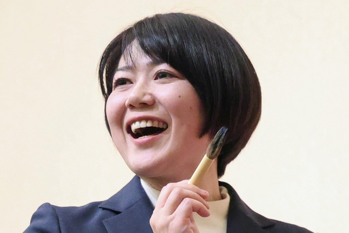 「いじめられる女性前市長という構図になった」小川晶氏逆風からの圧勝導いた“徹底したイメージ戦略”と山本県知事の“執拗批判”