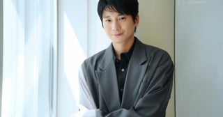 自分の可能性を広げてくれる人。向井理にとって信頼できる“軍師的な存在”