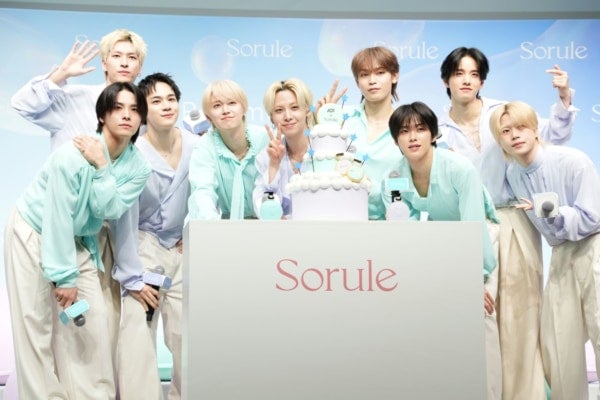 JO1がSorule新CM発表会に登壇！メンバー1番の“やわらか髪”は白岩瑠姫