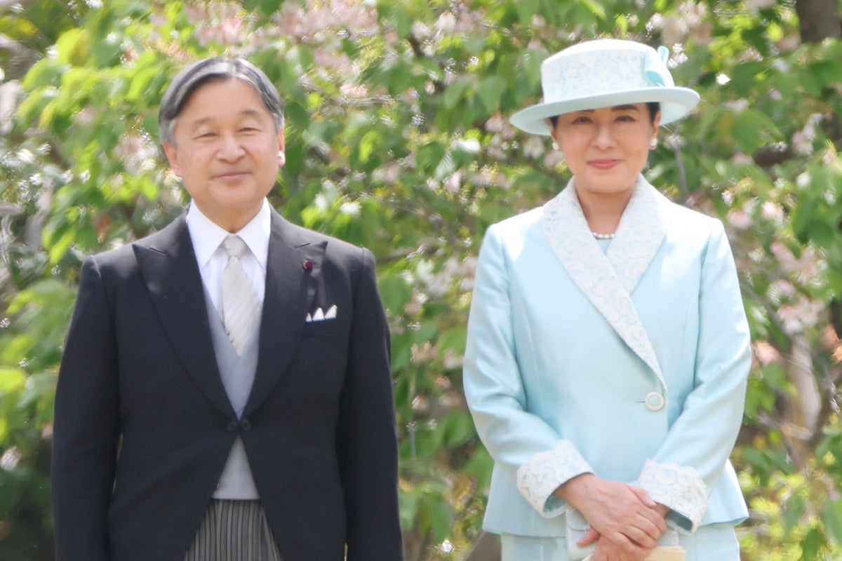 「迅速かつエレガント」雅子さま園遊会でまさかの“ハプニング”も…咄嗟に見せられた“自然体なお気遣い”にネット感激