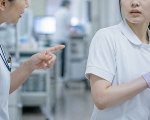 「それ、私がするんですか？」新人看護師が1か月で退職…医療現場が警戒する“危険な新入社員”の特徴