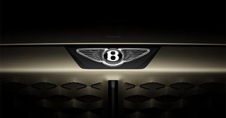 ベントレー、新“ウィングドB”を発表｜106年の歴史に新たな一章を刻む、エンブレム刷新