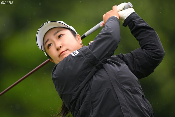 阿部未悠と川岸史果が4億円大会で首位発進佐久間朱莉は出遅れ112位