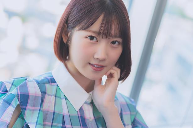STU48甲斐心愛、異国での挑戦を経て掴んだ初センター「パーンと弾ける起爆剤のような存在に」 写真集で見せる“大人への進化”