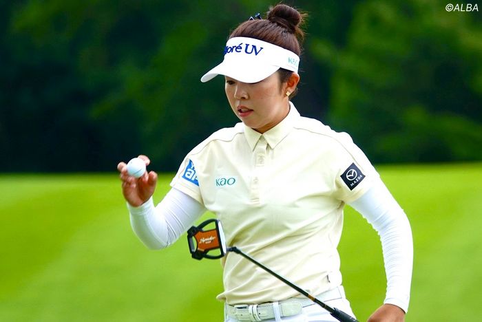 山下美夢有が5打差7位で最終日ヘ勝みなみと竹田麗央10位、岩井千怜27位、笹生優花34位