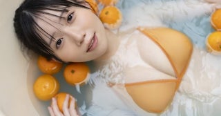 ドラマチックレコード・新居歩美、1st写真集『あゆちひとくち』10月23日発売決定！【コメントあり】