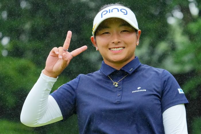 平岡瑠依、東浩子が首位で最終日へルーキー高田菜桜ら3位/国内女子下部