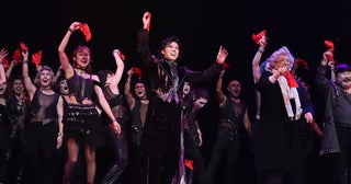 進化し続ける“納涼夏祭り”ミュージカル！ 山口祐一郎＆城田優が魅せる『ダンス オブ ヴァンパイア』新章開幕