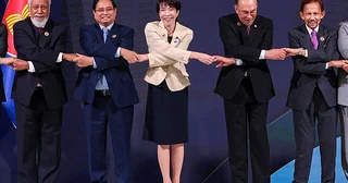 うまくやれた？もっとできた？"サナエ外交"デビュー戦スコア速報