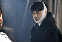 松山ケンイチ、日曜劇場『リブート』にサプライズ出演！主演・鈴木亮平と二人一役に挑む