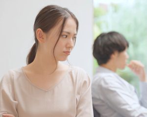 「結婚後にモラハラ化する人」に共通する3つの特徴。婚活女性が見抜けなかった“危険サイン”