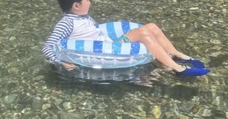 【水がキレイすぎる～】東京で川遊びするならココ！「秋川渓谷・コテージ森林村」で夏時間を満喫