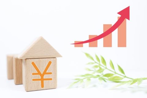 日銀が「0.25％」の“追加利上げ”！ 住宅ローンの「残債3000万円・返済期間25年」の場合、金利が“1.0％→1.25％”に上がると「毎月の返済額」はどれくらい増えますか？