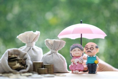 年金生活を前に住宅ローン完済！貯金・退職金合わせて3000万円あります。夫婦2人で暮らしていますが、老後は働かなくても大丈夫でしょうか？