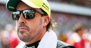 【F1】アロンソは喜びを抑えて小さくガッツポーズアストンマーティン・ホンダが「レース」に戻ってきた