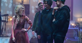 絶叫する女たち！“新世代スクリーム・クイーン”「レディ・オア・ノット2」特別映像＆メイキングカット公開
