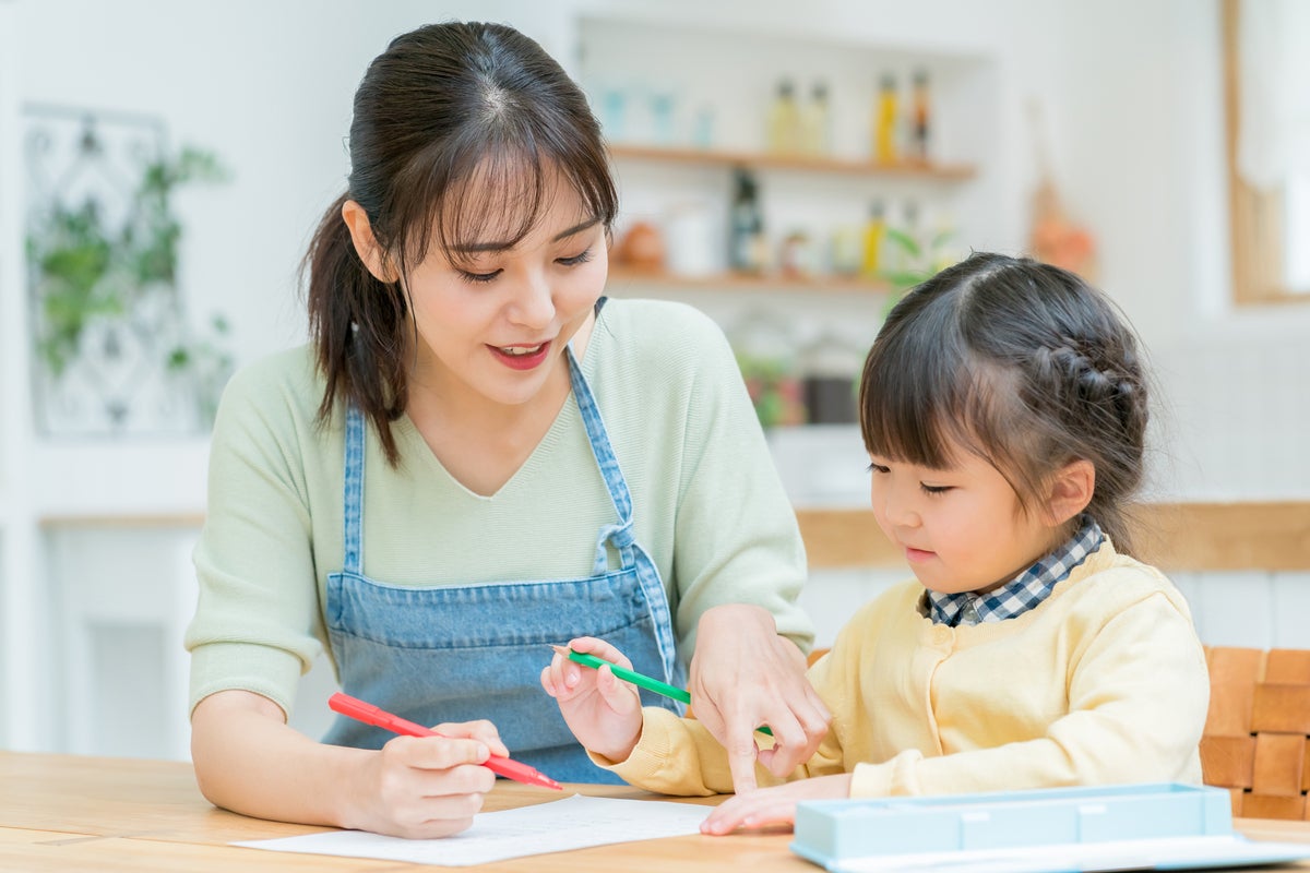 「小1の壁」の正体は“宿題サポート”だった！入学後に親の自由時間が減る理由とは？835名のリアルな実態