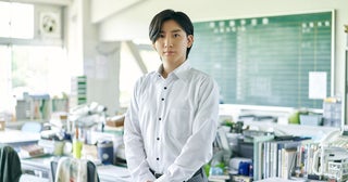 SixTONES京本大我、映画『見える子ちゃん』で謎めいた教師役を熱演「ホラーの概念をある意味壊すようなこの作品をどうぞお楽しみに」