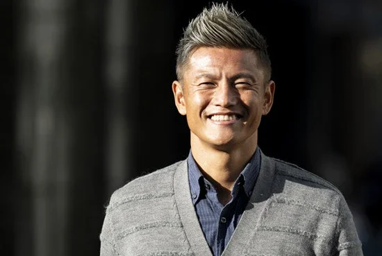 【サッカー黄金世代の実態】播戸竜二が語る世界２位。日本には「小野伸二という『太陽』がいた」
