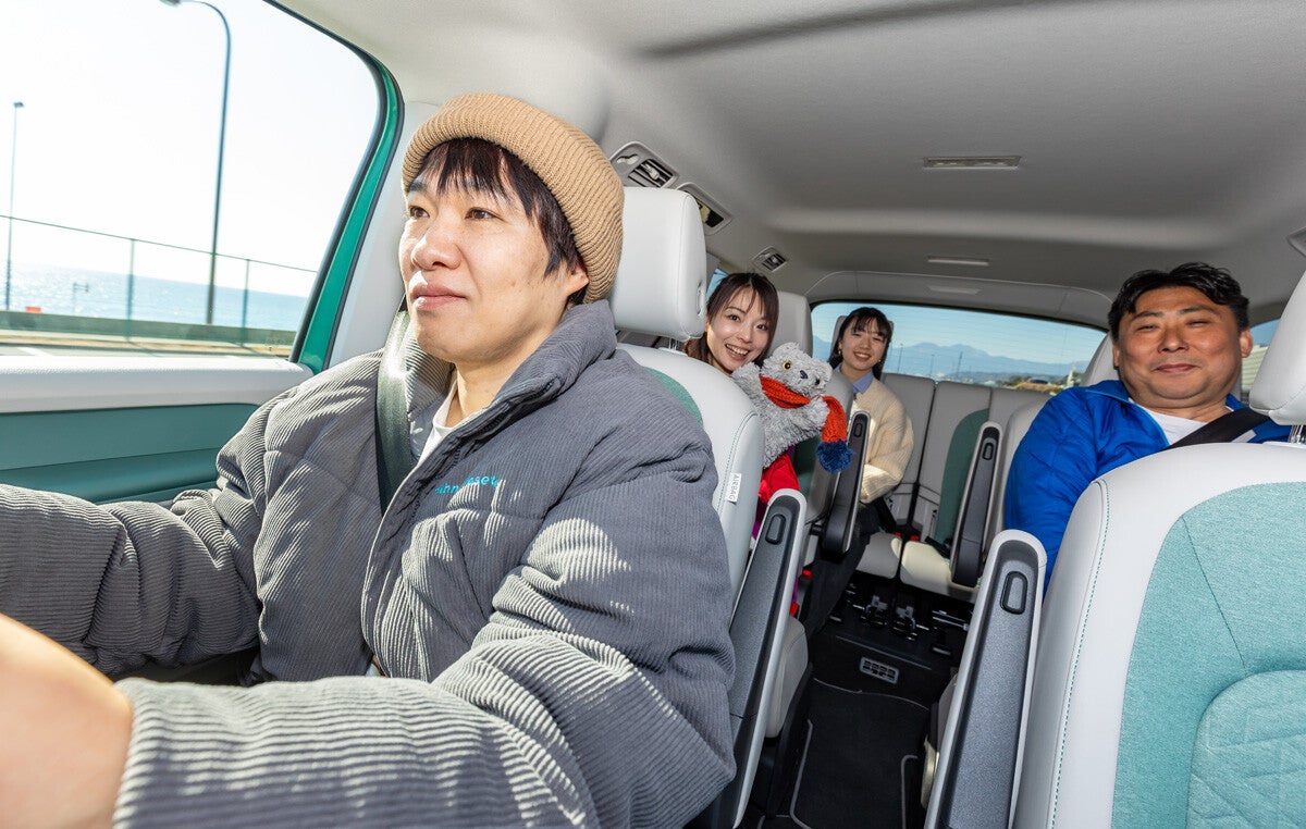 【小田原ドラゴンのクルマ探しの旅。特別編】最新輸入車だらけの試乗会で見つけた"興奮MAXカー"はコレ！噂のEVミニバン フォルクスワーゲン ID.Buzzが"刺さった"理由