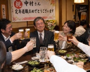 定年の日に知った妻の秘密。帰宅したら“離婚届と置き手紙”が…夫が妻から受けた「哀しすぎる報告」／定年退職金の平均はいくらなのか調べてみた