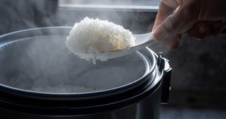 炊飯器の「保温」をつけっぱなしで寝てしまいました。一晩でどれくらい電気代がかかるでしょうか？