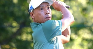 圧巻バーディラッシュで初単独首位44歳・内藤寛太郎が挑む“W快挙”