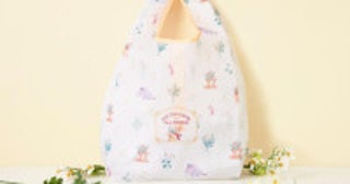『くまのプーさん』限定グッズがコンビニで買える！草花をデザインしたエコバッグなど展開