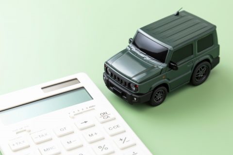 富裕層の年収はいくらから？「外国車」に乗っているイメージを破り、人気の車種にランクインしたのは？