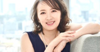 高橋由美子“趣味の編み物”がガチすぎるファンビックリ「めちゃくちゃ大作」「すごすぎ」